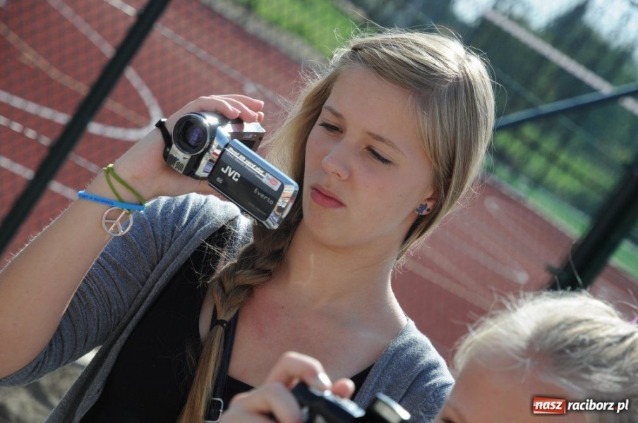 Zdjęcie w galerii na portalu naszraciborz.pl: Bratanki z rodzinnych stron Buzka wiadomości z regionu