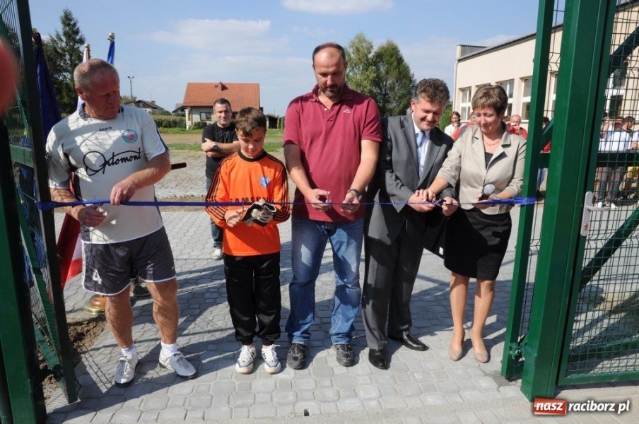 Zdjęcie w galerii na portalu naszraciborz.pl: Bratanki z rodzinnych stron Buzka wiadomości z regionu