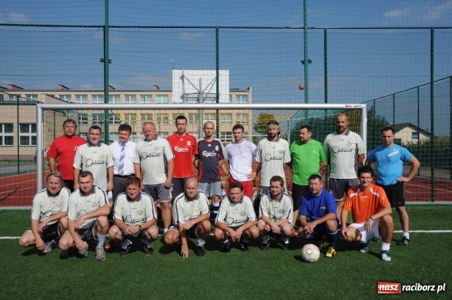 Zdjęcie w galerii na portalu naszraciborz.pl: Bratanki z rodzinnych stron Buzka wiadomości z regionu