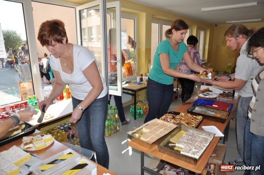 Zdjęcie w galerii na portalu naszraciborz.pl: Bratanki z rodzinnych stron Buzka wiadomości z regionu