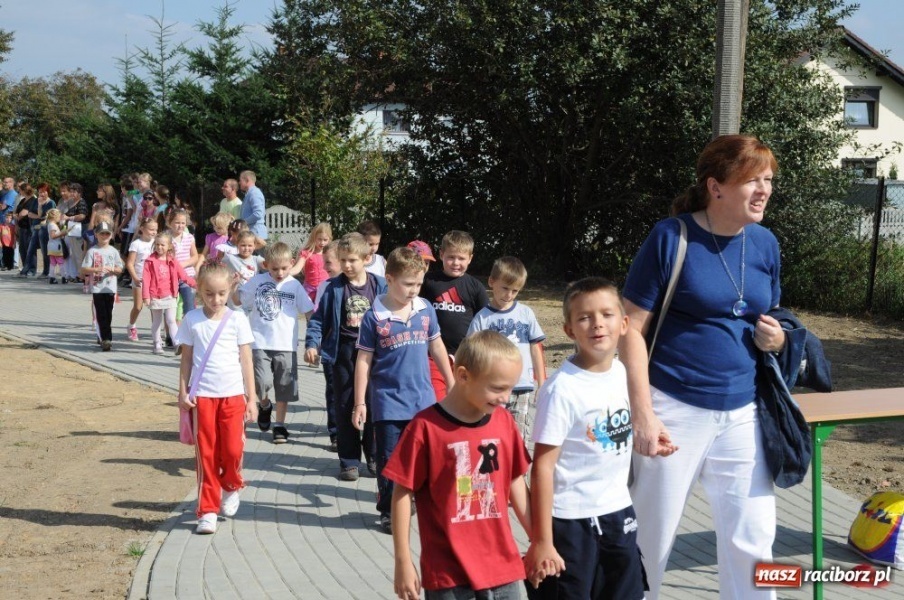 Zdjęcie w galerii na portalu naszraciborz.pl: Bratanki z rodzinnych stron Buzka wiadomości z regionu