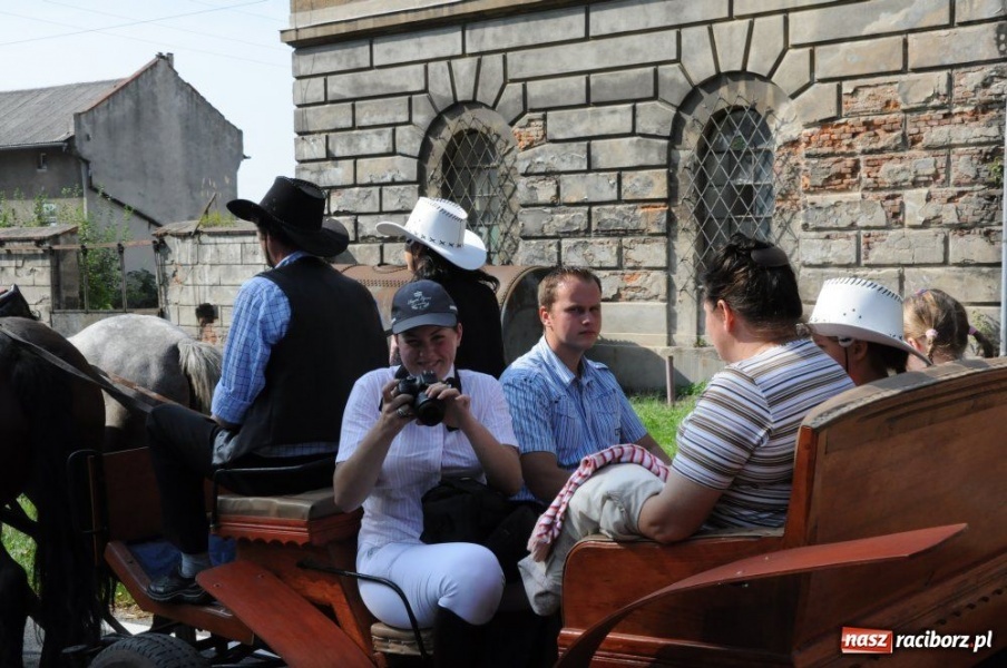 Zdjęcie w galerii na portalu naszraciborz.pl: Hubertus w Krowiarkach wiadomości z regionu