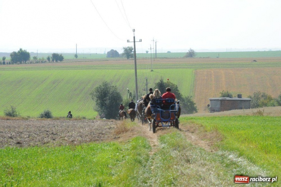 Zdjęcie w galerii na portalu naszraciborz.pl: Hubertus w Krowiarkach wiadomości z regionu