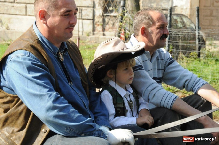 Zdjęcie w galerii na portalu naszraciborz.pl: Hubertus w Krowiarkach wiadomości z regionu