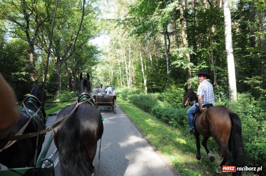 Zdjęcie w galerii na portalu naszraciborz.pl: Hubertus w Krowiarkach wiadomości z regionu