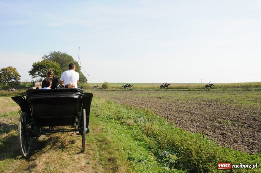 Zdjęcie w galerii na portalu naszraciborz.pl: Hubertus w Krowiarkach wiadomości z regionu