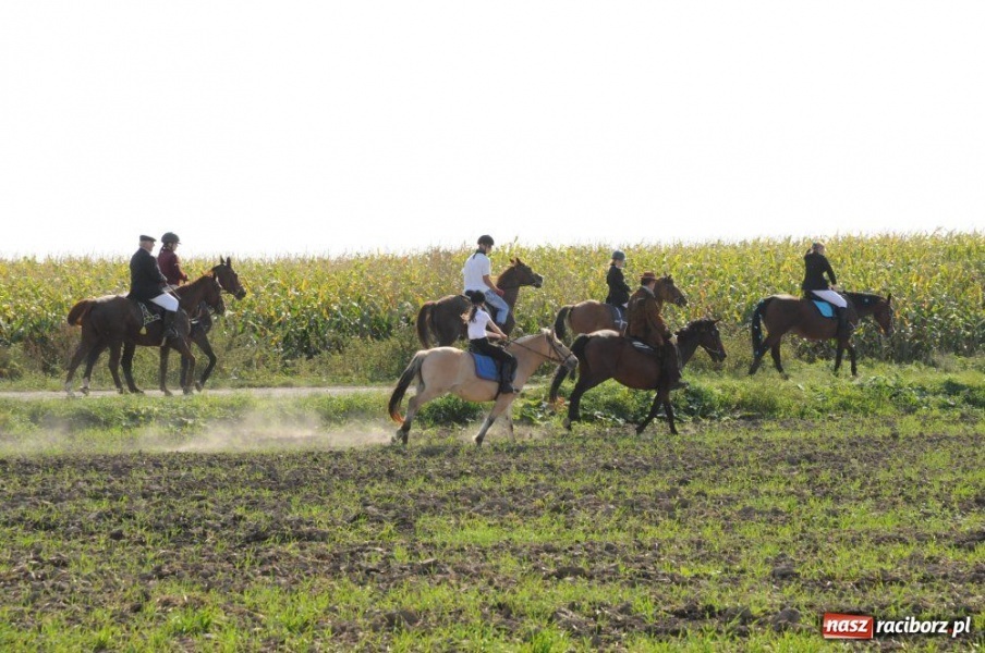 Zdjęcie w galerii na portalu naszraciborz.pl: Hubertus w Krowiarkach wiadomości z regionu