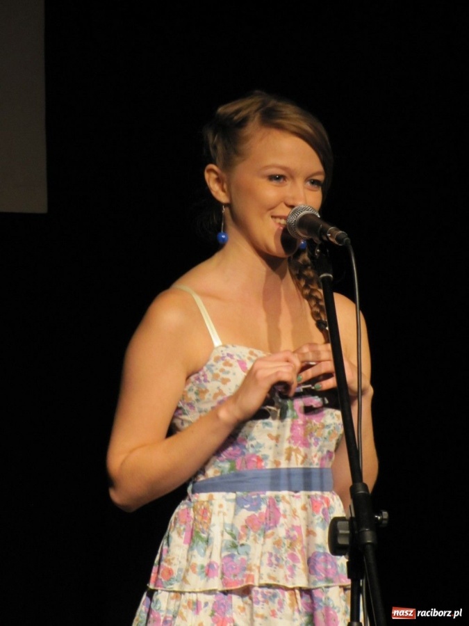 Zdjęcie w galerii na portalu naszraciborz.pl: Szlifowali śpiew z Renatą Danel wiadomości z regionu