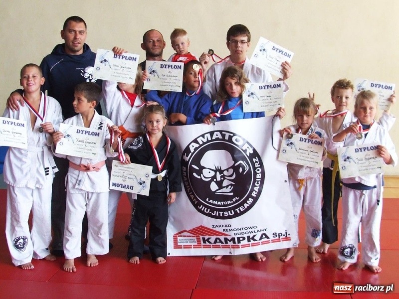 Zdjęcie w galerii na portalu naszraciborz.pl: 10 zawodników, 10 medali... wiadomości z regionu