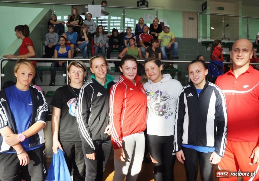 Zdjęcie w galerii na portalu naszraciborz.pl: Jezierzańska i Ratyńska ze złotem wiadomości z regionu