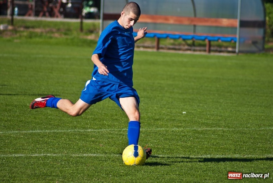 Zdjęcie w galerii na portalu naszraciborz.pl: Puchar Polski: Unia lepsza od Krzyżanowic wiadomości z regionu