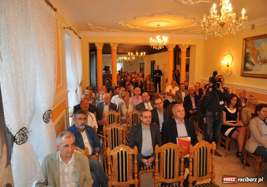 Zdjęcie w galerii na portalu naszraciborz.pl: Biznes spotkał się w Wojnowicach wiadomości z regionu