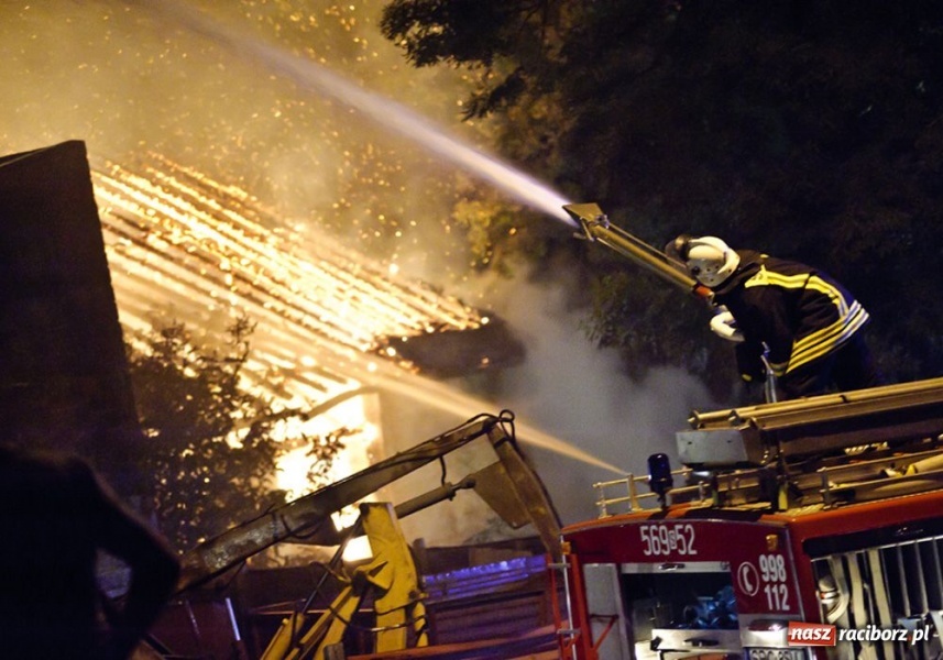 Zdjęcie w galerii na portalu naszraciborz.pl: Strażacy nie wierzą w przypadek wiadomości z regionu