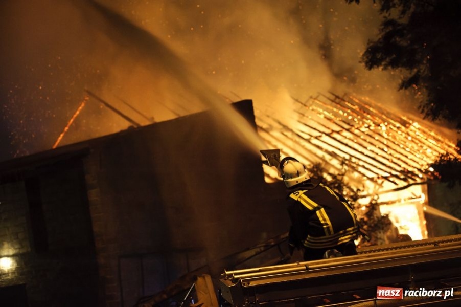 Zdjęcie w galerii na portalu naszraciborz.pl: Strażacy nie wierzą w przypadek wiadomości z regionu