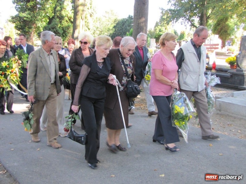 Zdjęcie w galerii na portalu naszraciborz.pl: Całe swoje życie poświęcił chirurgii wiadomości z regionu