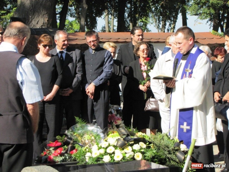 Zdjęcie w galerii na portalu naszraciborz.pl: Całe swoje życie poświęcił chirurgii wiadomości z regionu