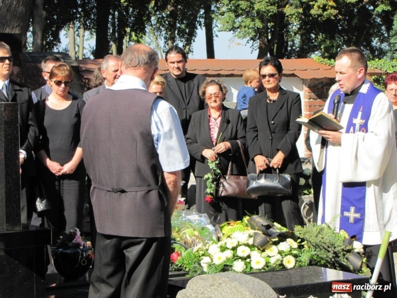 Zdjęcie w galerii na portalu naszraciborz.pl: Całe swoje życie poświęcił chirurgii wiadomości z regionu