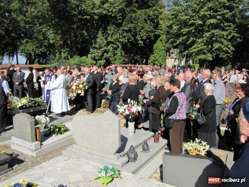 Zdjęcie w galerii na portalu naszraciborz.pl: Całe swoje życie poświęcił chirurgii wiadomości z regionu