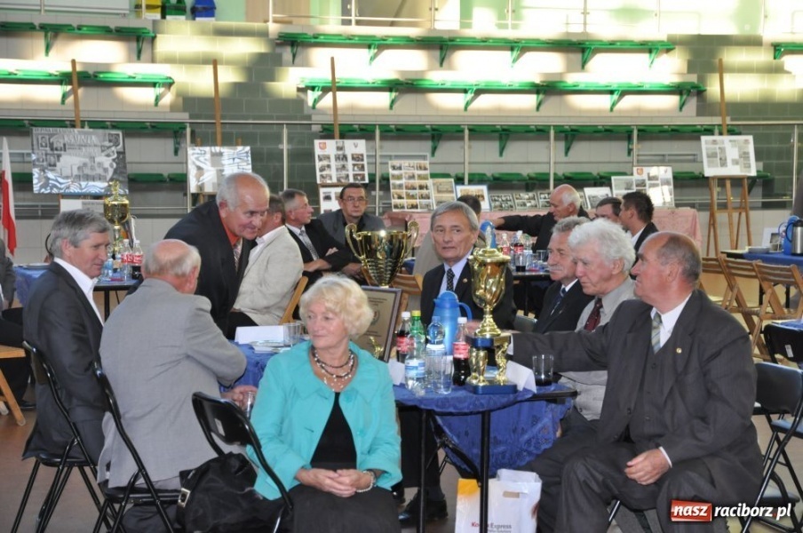 Zdjęcie w galerii na portalu naszraciborz.pl: Raciborski Podokręg świętował urodziny wiadomości z regionu