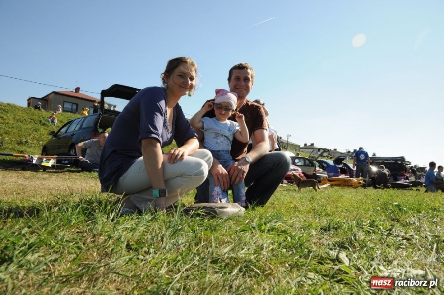 Zdjęcie w galerii na portalu naszraciborz.pl: Pokazy lotnicze nad Ulgą wiadomości z regionu