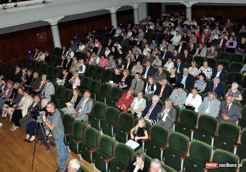 Zdjęcie w galerii na portalu naszraciborz.pl: Pomiędzy Wiedniem a Neapolem wiadomości z regionu