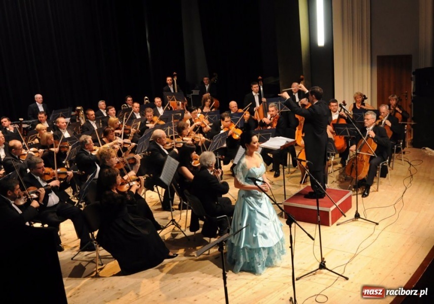 Zdjęcie w galerii na portalu naszraciborz.pl: Pomiędzy Wiedniem a Neapolem wiadomości z regionu