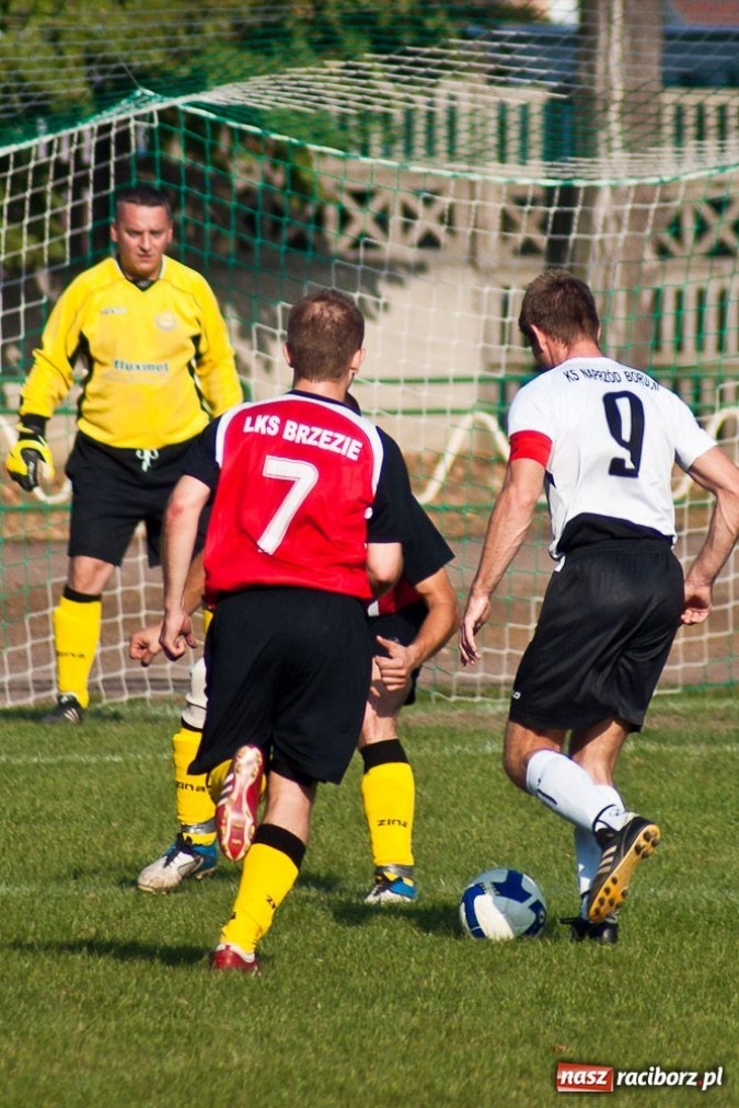 Zdjęcie w galerii na portalu naszraciborz.pl: Podział punktów w hicie kolejki wiadomości z regionu