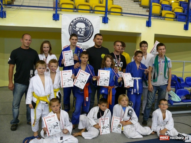 Zdjęcie w galerii na portalu naszraciborz.pl: Łamatorzy wrócili z 16 medalami wiadomości z regionu