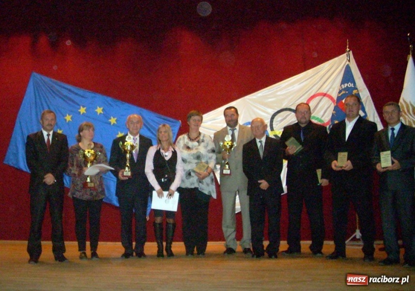 Zdjęcie w galerii na portalu naszraciborz.pl: Sport szkolny: zwycięskie podsumowanie wiadomości z regionu