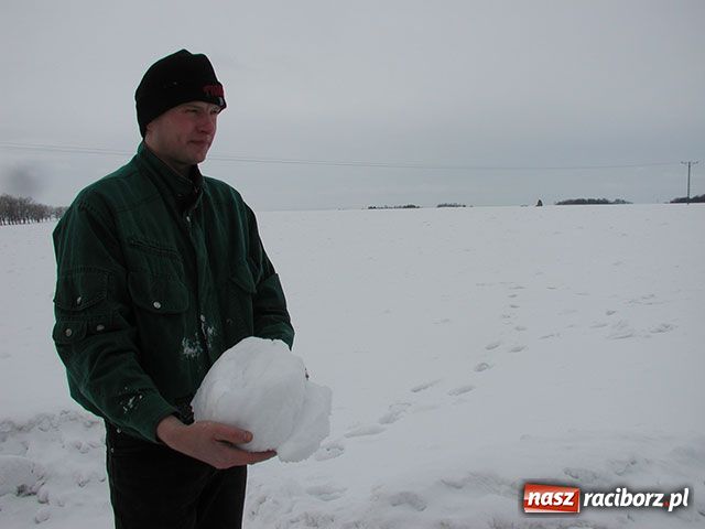 Zdjęcie w galerii na portalu naszraciborz.pl: Atak zimy - największe opady w roku wiadomości z regionu