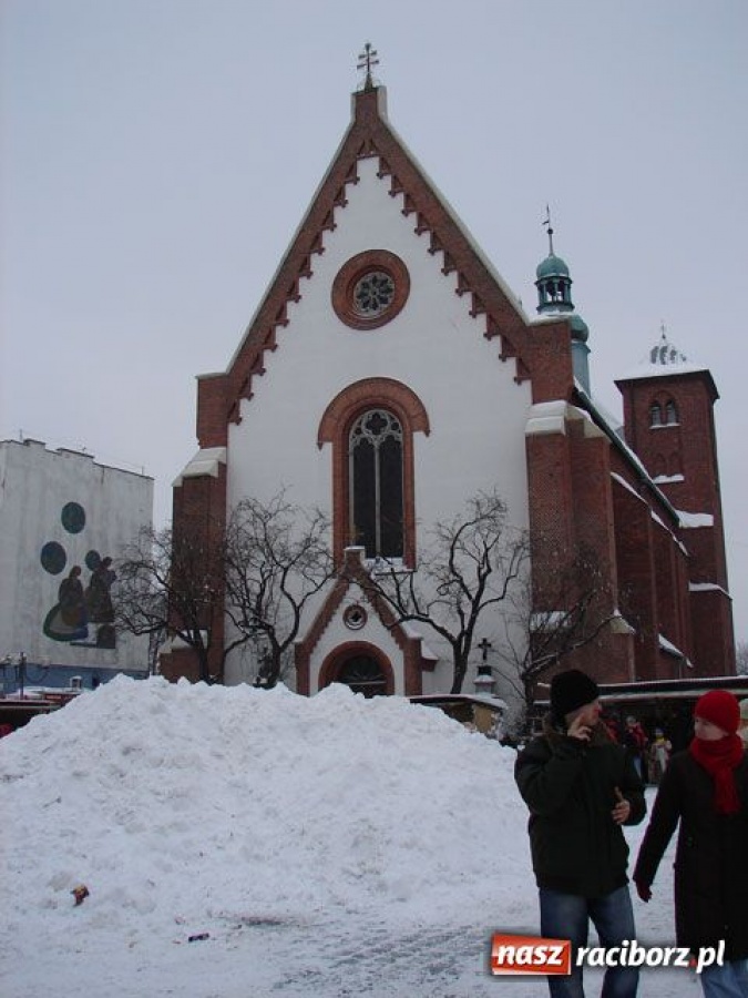 Zdjęcie w galerii na portalu naszraciborz.pl: Atak zimy - największe opady w roku wiadomości z regionu