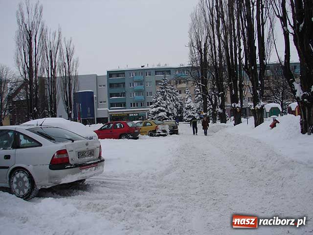 Zdjęcie w galerii na portalu naszraciborz.pl: Atak zimy - największe opady w roku wiadomości z regionu