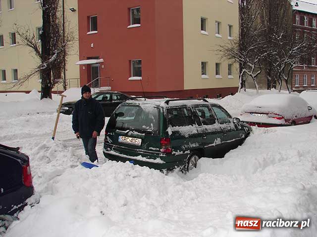 Zdjęcie w galerii na portalu naszraciborz.pl: Atak zimy - największe opady w roku wiadomości z regionu