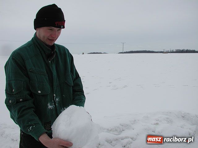 Zdjęcie w galerii na portalu naszraciborz.pl: Atak zimy - największe opady w roku wiadomości z regionu