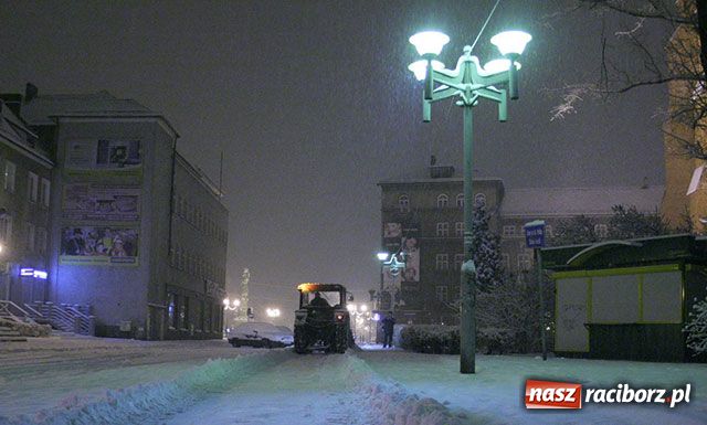 Zdjęcie w galerii na portalu naszraciborz.pl: Atak zimy - największe opady w roku wiadomości z regionu