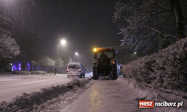 Zdjęcie w galerii na portalu naszraciborz.pl: Atak zimy - największe opady w roku wiadomości z regionu