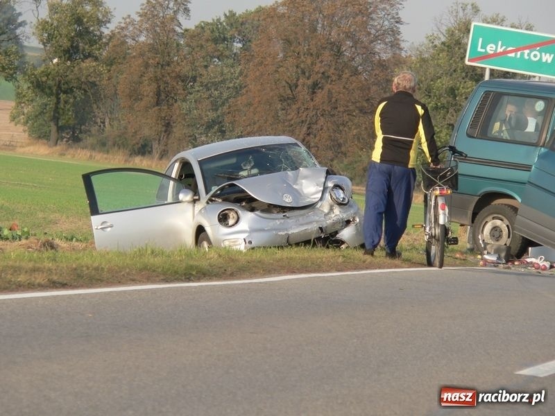 Zdjęcie w galerii na portalu naszraciborz.pl: Kraksa na wysokości Lekartowa wiadomości z regionu
