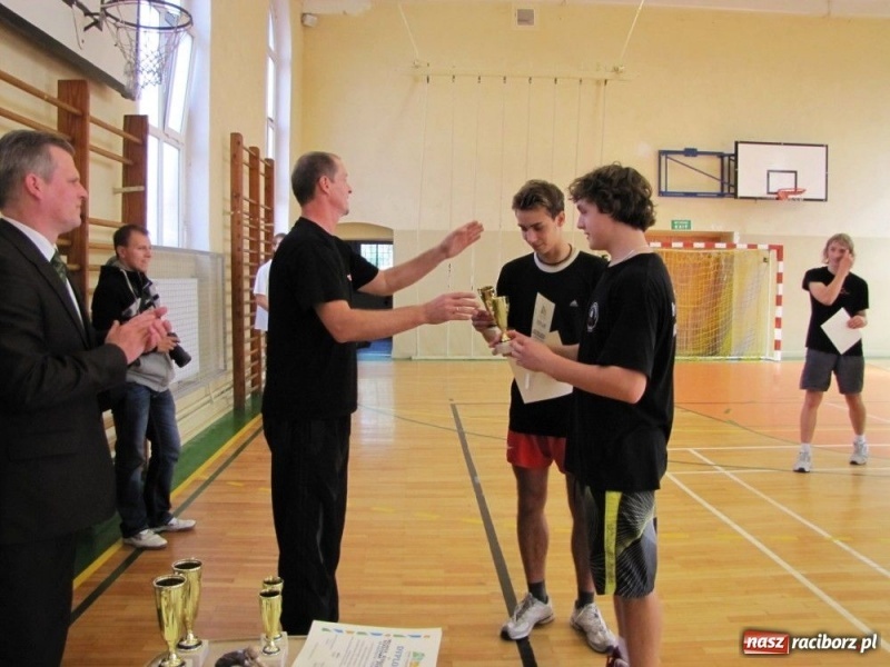 Zdjęcie w galerii na portalu naszraciborz.pl: Michał i Mirek siatkarskimi mistrzami wiadomości z regionu