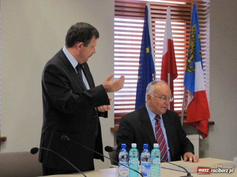 Zdjęcie w galerii na portalu naszraciborz.pl: Biznes pomaga uczniom... wiadomości z regionu