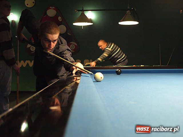 Zdjęcie w galerii na portalu naszraciborz.pl: Bilardowe Grand Prix w Pub 13 wiadomości z regionu