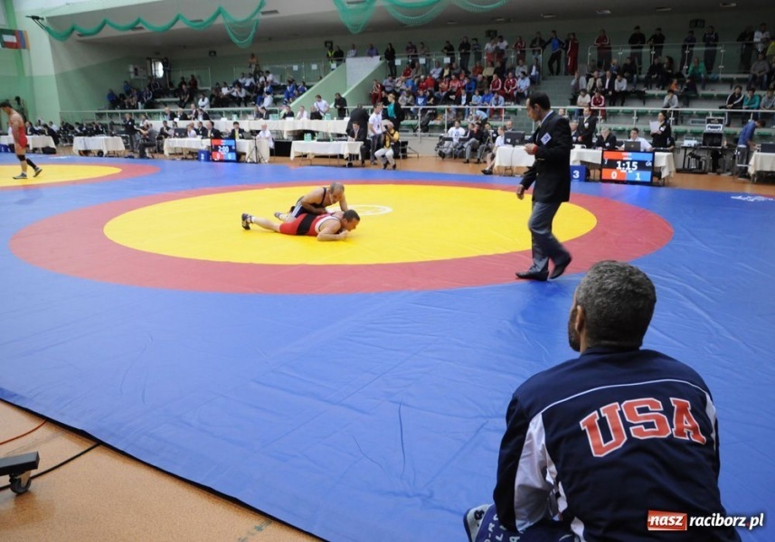 Zdjęcie w galerii na portalu naszraciborz.pl: Mr Martinetti jest zadowolony wiadomości z regionu