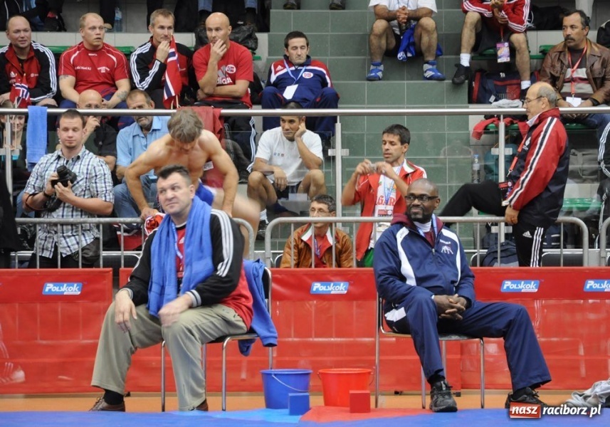 Zdjęcie w galerii na portalu naszraciborz.pl: Mr Martinetti jest zadowolony wiadomości z regionu