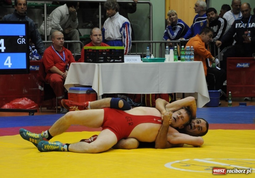 Zdjęcie w galerii na portalu naszraciborz.pl: Mr Martinetti jest zadowolony wiadomości z regionu