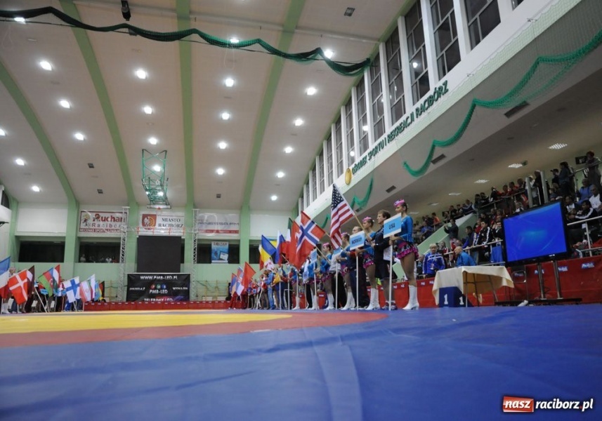 Zdjęcie w galerii na portalu naszraciborz.pl: Mr Martinetti jest zadowolony wiadomości z regionu