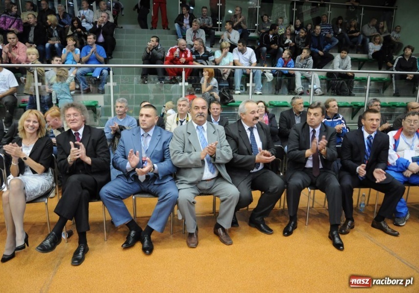 Zdjęcie w galerii na portalu naszraciborz.pl: Mr Martinetti jest zadowolony wiadomości z regionu