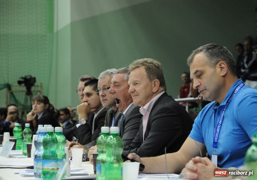 Zdjęcie w galerii na portalu naszraciborz.pl: Mr Martinetti jest zadowolony wiadomości z regionu