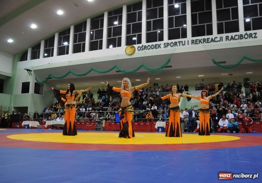 Zdjęcie w galerii na portalu naszraciborz.pl: Mr Martinetti jest zadowolony wiadomości z regionu