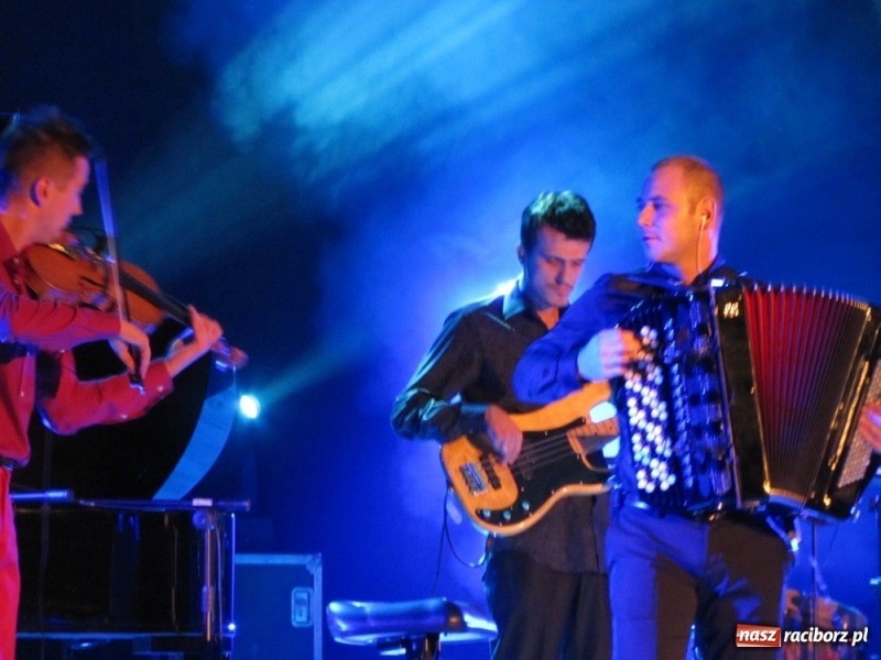 Zdjęcie w galerii na portalu naszraciborz.pl: Marcin Wyrostek zagrał w Raciborzu... wiadomości z regionu