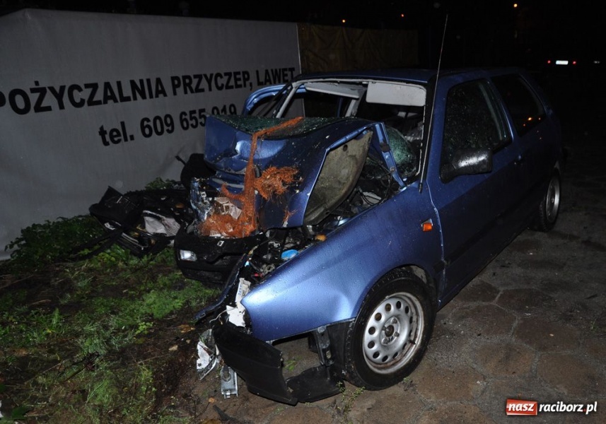 Zdjęcie w galerii na portalu naszraciborz.pl: Śmiertelny wypadek na DK 45 wiadomości z regionu