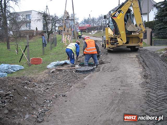 Zdjęcie w galerii na portalu naszraciborz.pl: Urzędnicy interweniowali w Brzeziu wiadomości z regionu